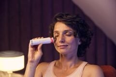 TheraFace Depuffing Wand